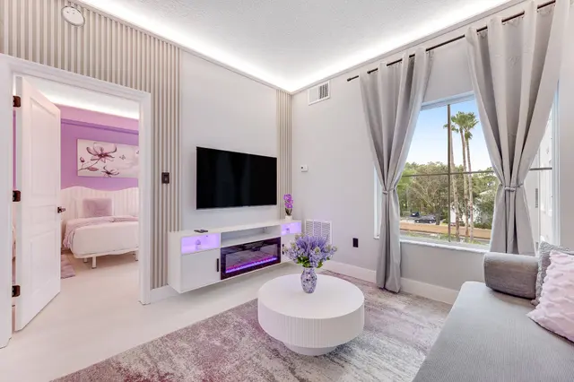 1 Quarto | Queen + 2 Solteiros | Perto Disney em Orlando – foto 9