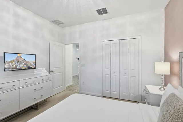 8 Quartos em Orlando | Cozinha + Espaço Total em Kissimmee – foto 4