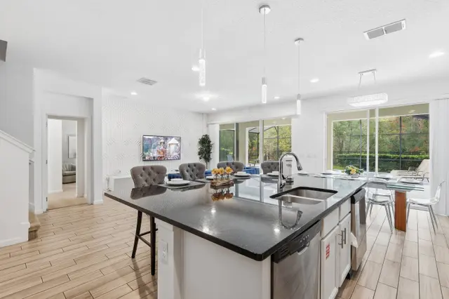 8 Quartos em Orlando | Cozinha + Espaço Total em Kissimmee – foto 9