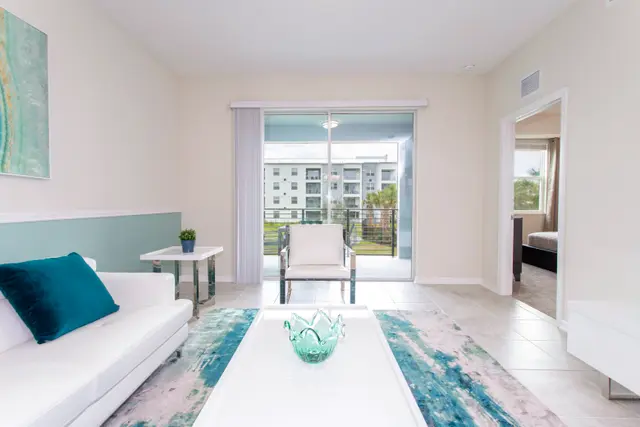 Apartamento em Kissimmee com vista para piscina em Kissimmee – foto 7