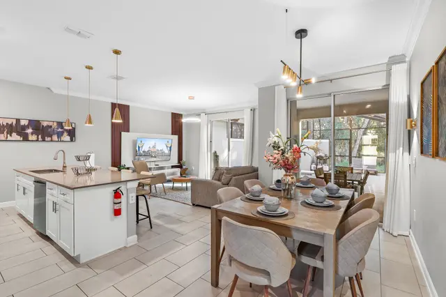 Casa de 4 quartos com piscina em Kissimmee – foto principal